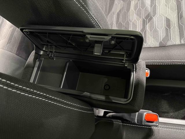 タフトG クロムベンチャー ナビ ドライブレコーダーETC車載器スカイフィールトップ クロムパック メッキパック シルバーアンダーガーニッシュ インテリアアクセント LEDオートライト&フォグランプ 電動パーキングブレーキ バックカメラ アルミホイール(広島県)の中古車