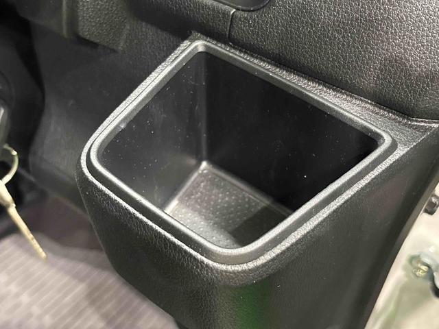 ハイゼットカーゴDXブレーキサポート オートハイビーム レーンアシスト キーレスリモコン 切替式4WD エアバッグ ABS オートライト スライドドア(広島県)の中古車