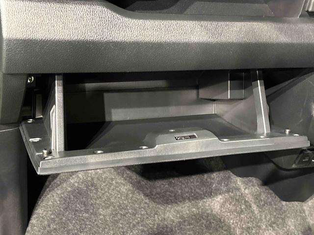 ムーヴＧＬＥＤオートライト・フォグランプ　電動パーキングブレーキ　プッシュボタンスタート　セキュリティアラーム　バックカメラ　片側パワースライドドアウエルカムオープン機能　オート電動格納式ドアミラー（広島県）の中古車
