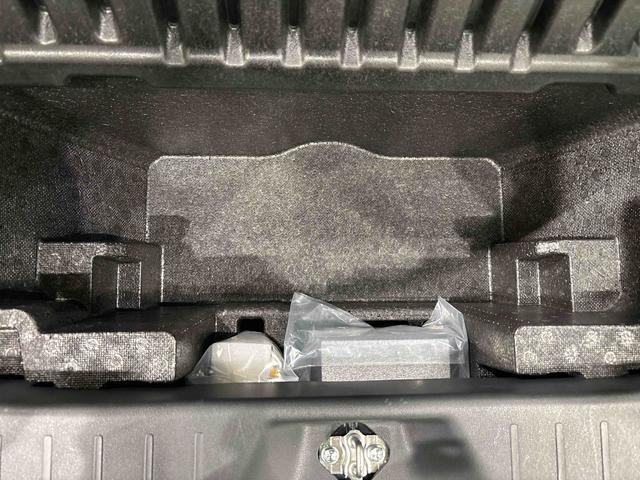 ムーヴカスタム Xリミテッド SAIII運転席シートヒーター アルミホイール オートライト プッシュボタンスタート セキュリティアラーム キーフリーシステム オート電動格納式ドアミラー シートリフター(広島県)の中古車