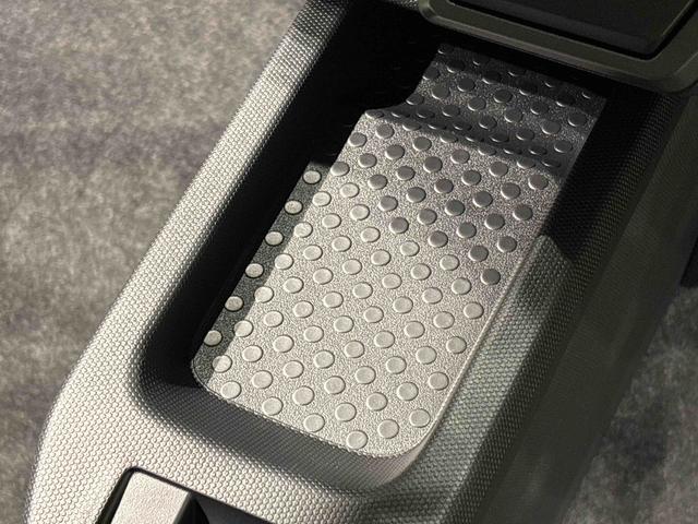 タフトGターボ クロムベンチャースカイフィールトップ クロムパック メッキパック シルバーアンダーガーニッシュ インテリアアクセント LEDオートハイビーム&フォグランプ 電動パーキングブレーキ バックカメラ アルミホイール(広島県)の中古車