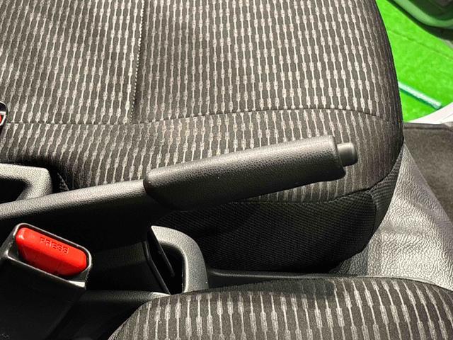 ハイゼットカーゴハイゼットスローパーキーレスエントリー マニュアルエアコン 運転席・助手席パワーウインドウ オートライト ハンド式サイドブレーキ ハロゲンヘッドライト アイドリングストップ機能 テンパータイヤ(広島県)の中古車
