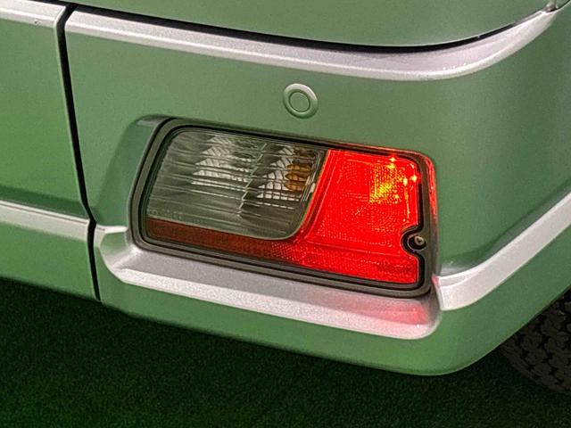 ハイゼットカーゴハイゼットスローパーキーレスエントリー マニュアルエアコン 運転席・助手席パワーウインドウ オートライト ハンド式サイドブレーキ ハロゲンヘッドライト アイドリングストップ機能 テンパータイヤ(広島県)の中古車