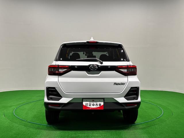 ロッキーＧ　４ＷＤ　ナビ　ドライブレコーダー　ＥＴＣ　バックカメラＬＥＤヘッドランプ・フォグランプ　全車速追従機能付アダプティブクルーズコントロール　レーンキープコントロール　１７インチアルミホイール　シートヒーター　プッシュボタンスタート　キーフリーシステム（広島県）の中古車