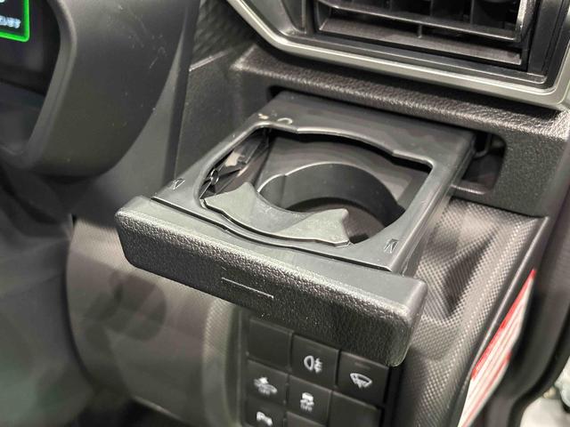 ロッキーＧ　４ＷＤ　ナビ　ドライブレコーダー　ＥＴＣ　バックカメラＬＥＤヘッドランプ・フォグランプ　全車速追従機能付アダプティブクルーズコントロール　レーンキープコントロール　１７インチアルミホイール　シートヒーター　プッシュボタンスタート　キーフリーシステム（広島県）の中古車
