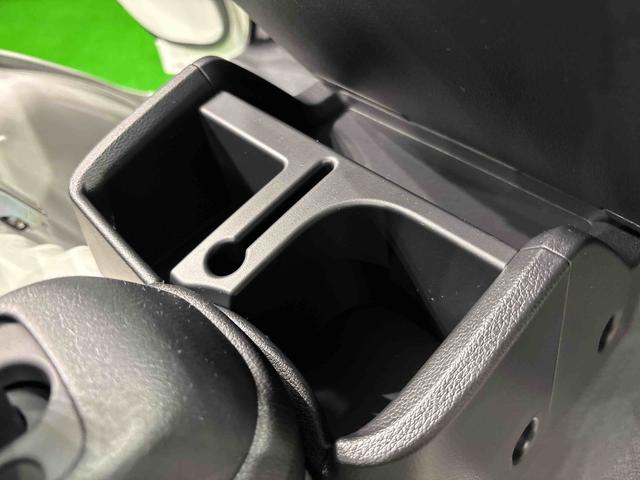 ハイゼットトラックスタンダード オートライト マニュアルエアコンハロゲンヘッドランプ 運転席SRSエアバック 電動式パワーステアリング AM/FMラジオ あゆみ板掛けテールゲート スペアタイヤ ガードフレーム(広島県)の中古車