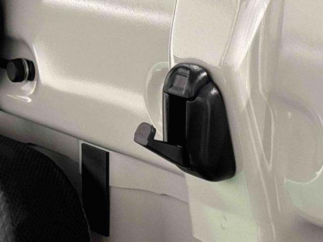 ハイゼットトラックスタンダード オートライト マニュアルエアコンハロゲンヘッドランプ 運転席SRSエアバック 電動式パワーステアリング AM/FMラジオ あゆみ板掛けテールゲート スペアタイヤ ガードフレーム(広島県)の中古車