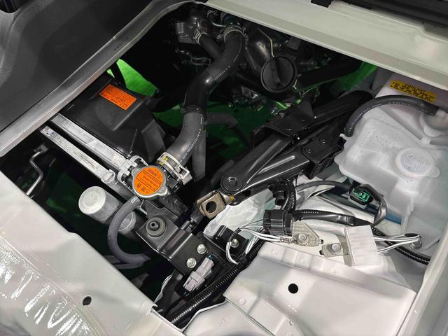 ハイゼットトラックスタンダード オートライト マニュアルエアコンハロゲンヘッドランプ 運転席SRSエアバック 電動式パワーステアリング AM/FMラジオ あゆみ板掛けテールゲート スペアタイヤ ガードフレーム(広島県)の中古車
