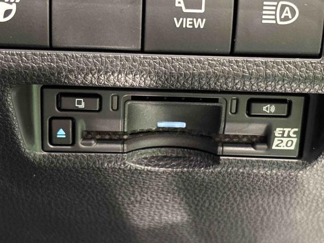 ＲＡＶ４ハイブリッドＧ　マルチメディアシステム　パノラマムーンルーフ車線逸脱　アダクティブクルーズコントロール　３６０度カメラ　Ｂｌｕｅｔｏｏｔｈオーディオ　パワーバックゲート　衝突回避システム　Ｂモニタ　ＡＨＢ　衝突安全ボディ　フロントカメラ　サイドカメラ　Ａライト（広島県）の中古車