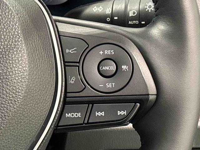 ＲＡＶ４ハイブリッドＧ　マルチメディアシステム　パノラマムーンルーフ車線逸脱　アダクティブクルーズコントロール　３６０度カメラ　Ｂｌｕｅｔｏｏｔｈオーディオ　パワーバックゲート　衝突回避システム　Ｂモニタ　ＡＨＢ　衝突安全ボディ　フロントカメラ　サイドカメラ　Ａライト（広島県）の中古車