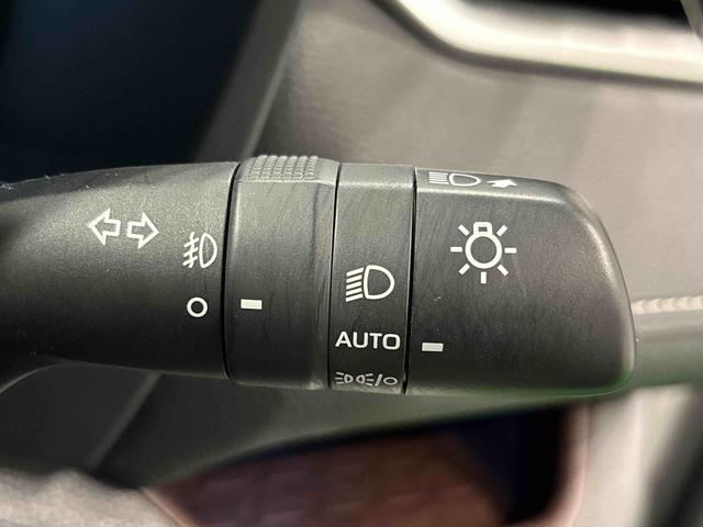 ＲＡＶ４ハイブリッドＧ　マルチメディアシステム　パノラマムーンルーフ車線逸脱　アダクティブクルーズコントロール　３６０度カメラ　Ｂｌｕｅｔｏｏｔｈオーディオ　パワーバックゲート　衝突回避システム　Ｂモニタ　ＡＨＢ　衝突安全ボディ　フロントカメラ　サイドカメラ　Ａライト（広島県）の中古車