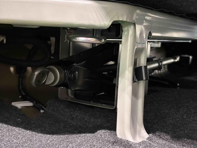 ハイゼットカーゴデッキバンＧ　視界補助パックバックモニター　エアバッグ　オートマチックハイビーム　電動格納ドアミラー　横滑り防止　スマートキー　助手席エアバッグ　キーフリー　オートライト　ＡＢＳ　エコアイドル　セキュリティーアラーム（広島県）の中古車
