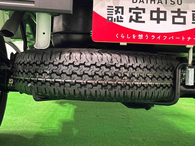 ハイゼットトラックスタンダード　４ＷＤ　オートライト　ＡＭ・ＦＭラジオマニュアルレベリング機能付ハロゲンヘッドランプ　トップシェイドガラス　運転席バニティミラー　　　　マニュアルエアコン　ガードフレーム　スペアタイヤ（広島県）の中古車
