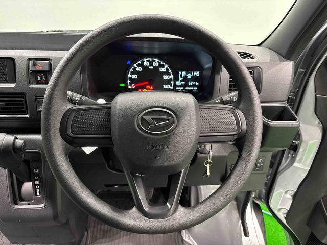 ハイゼットカーゴDXブレーキサポート オートハイビーム レーンアシスト キーレスリモコン 切替式4WD エアバッグ ABS オートライト スライドドア(広島県)の中古車