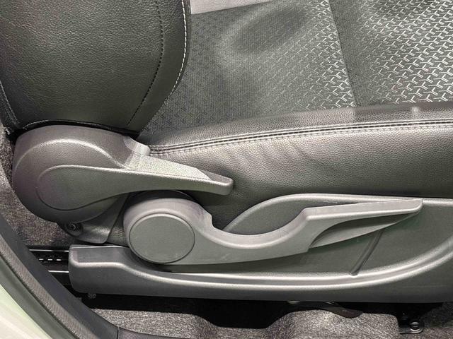 ロッキープレミアムＧ　ＨＥＶＬＥＤヘッドランプ・フォグランプ　全車速追従機能付アダプティブクルーズコントロール　レーンキープコントロール　アルミホイール　シートヒーター（広島県）の中古車