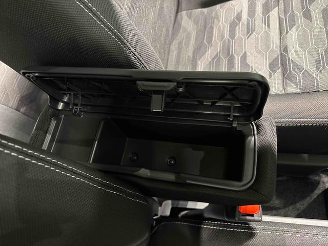 タフトＧターボ　クロムベンチャースカイフィールトップ　クロムパック　メッキパック　シルバーアンダーガーニッシュ　ＬＥＤオートハイビーム＆フォグランプ　電動パーキングブレーキ　バックカメラ　１５インチアルミホイール（広島県）の中古車