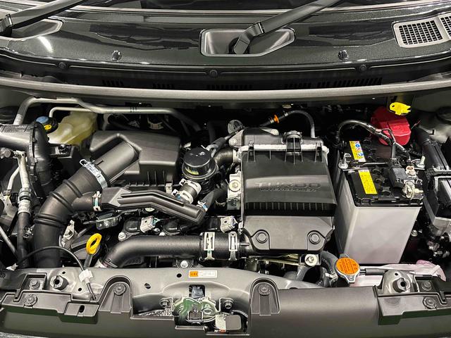タフトＧターボ　クロムベンチャースカイフィールトップ　クロムパック　メッキパック　シルバーアンダーガーニッシュ　ＬＥＤオートハイビーム＆フォグランプ　電動パーキングブレーキ　バックカメラ　１５インチアルミホイール（広島県）の中古車