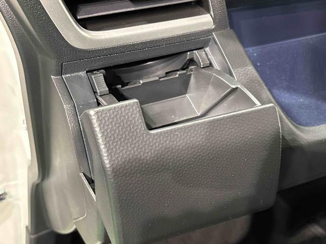 トールカスタムＧ　　９インチディスプレイオーディオ・バックカメラＬＥＤヘッドランプ・フォグランプ　　１４インチアルミホイール　オートライト　プッシュボタンスタート　クルーズコントロール　　コーナーセンサー　パワースライドドア　キーフリーシステム（広島県）の中古車