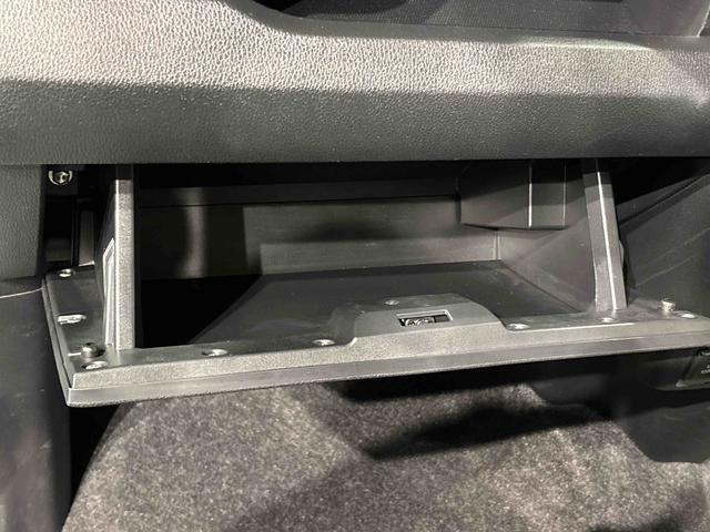 ムーヴＲＳ　４ＷＤ　キーフリーシステム　ディスプレーオーディオＬＥＤヘッドライト＆フォグランプ　オートエアコン　ウエルカムオープン機能付パワースライドドア　オートライト　ステアリングスイッチ　サイドエアーバッグ　電動パーキング　駐車支援システム　プッシュスタート（広島県）の中古車