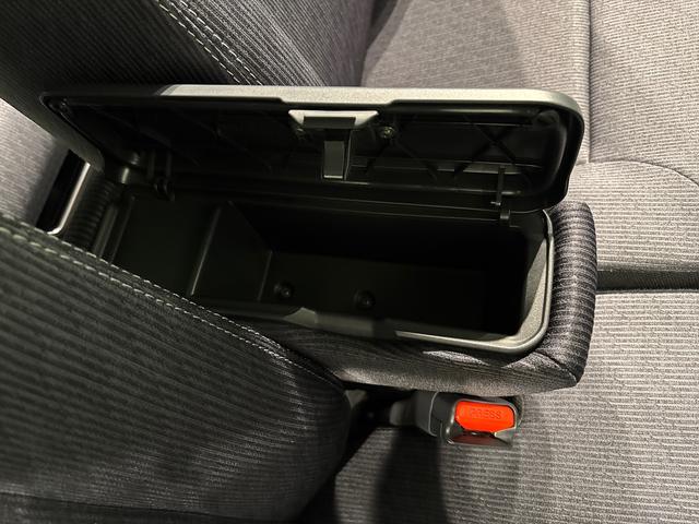 ムーヴＲＳＬＥＤオートライト　オートハイビーム　フロントフォグランプ　運転席／助手席シートヒーター　プッシュボタンスタート　キーフリーシステム　電動パーキングブレーキ　バックカメラ　アルミホイール（広島県）の中古車