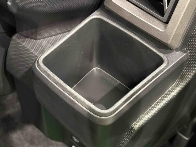 タフトＧターボ　クロムベンチャー　ナビ　バックカメラスカイフィールトップ　クロムパック　メッキパック　シルバーアンダーガーニッシュ　インテリアアクセント　ＬＥＤオートハイビーム＆フォグランプ　電動パーキングブレーキ　バックカメラ　アルミホイール（広島県）の中古車