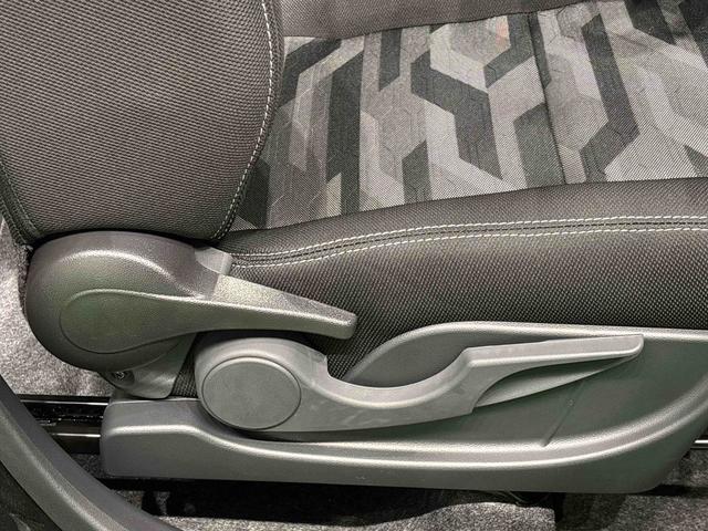 タフトＧターボ　クロムベンチャー　ナビ　バックカメラスカイフィールトップ　クロムパック　メッキパック　シルバーアンダーガーニッシュ　インテリアアクセント　ＬＥＤオートハイビーム＆フォグランプ　電動パーキングブレーキ　バックカメラ　アルミホイール（広島県）の中古車