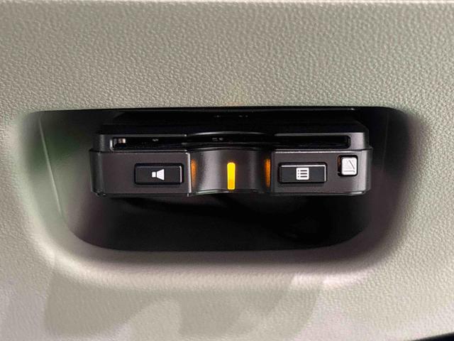ムーヴＸリミテッド　ＳＡIII　ナビ　バックカメラ　ＥＴＣ運転席シートヒーター　アルミホイール　オートライト　プッシュボタンスタート　セキュリティアラーム　キーフリーシステム　オート電動格納式ドアミラー　シートリフター（広島県）の中古車
