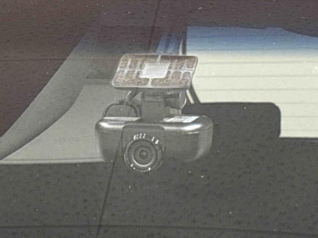 ムーヴＸリミテッド　ＳＡIII　ナビ　バックカメラ　ＥＴＣ運転席シートヒーター　アルミホイール　オートライト　プッシュボタンスタート　セキュリティアラーム　キーフリーシステム　オート電動格納式ドアミラー　シートリフター（広島県）の中古車