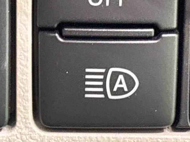 ムーヴＸリミテッド　ＳＡIII　ナビ　バックカメラ　ＥＴＣ運転席シートヒーター　アルミホイール　オートライト　プッシュボタンスタート　セキュリティアラーム　キーフリーシステム　オート電動格納式ドアミラー　シートリフター（広島県）の中古車