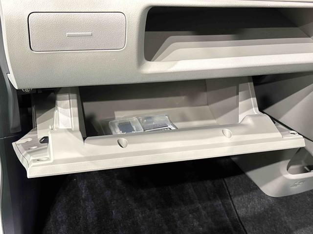 ムーヴＸリミテッド　ＳＡIII　ナビ　バックカメラ　ＥＴＣ運転席シートヒーター　アルミホイール　オートライト　プッシュボタンスタート　セキュリティアラーム　キーフリーシステム　オート電動格納式ドアミラー　シートリフター（広島県）の中古車