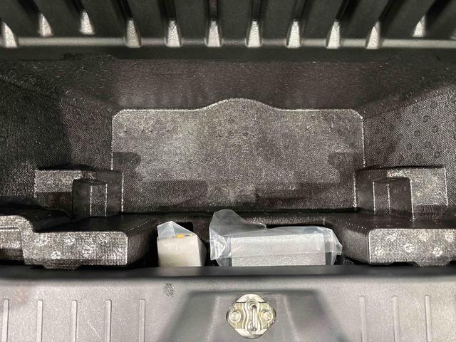 ムーヴＸリミテッド　ＳＡIII　ナビ　バックカメラ　ＥＴＣ運転席シートヒーター　アルミホイール　オートライト　プッシュボタンスタート　セキュリティアラーム　キーフリーシステム　オート電動格納式ドアミラー　シートリフター（広島県）の中古車