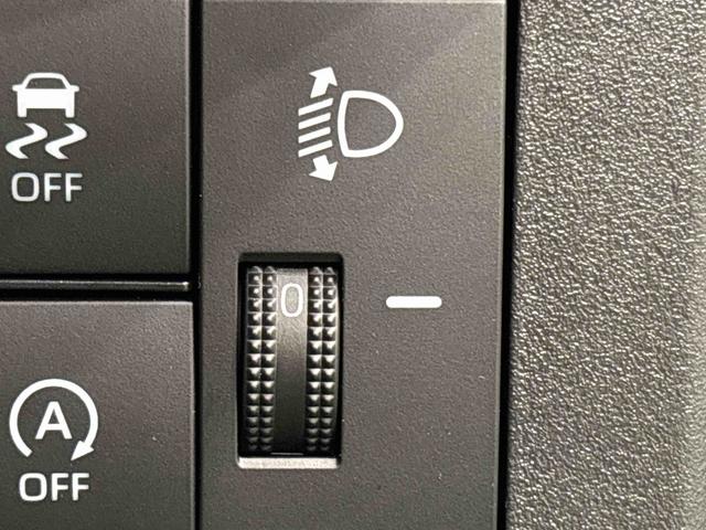 ハイゼットカーゴＤＸ　ＡＭ／ＦＭラジオ　４ＷＤ　コーナーセンサーＬＥＤヘッドランプ　トップシェイドガラス　コーナーセンサー　オーバーヘッドシェルフ　フロントドアパワーウインドウ　キーレスエントリー　ＡＭ／ＦＭラジオ　テンパータイヤ　スチールホイール（広島県）の中古車