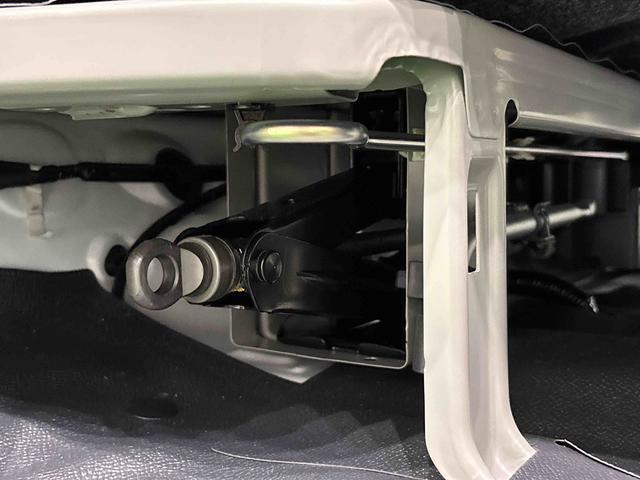 ハイゼットカーゴＤＸ　ＡＭ／ＦＭラジオ　４ＷＤ　コーナーセンサーＬＥＤヘッドランプ　トップシェイドガラス　コーナーセンサー　オーバーヘッドシェルフ　フロントドアパワーウインドウ　キーレスエントリー　ＡＭ／ＦＭラジオ　テンパータイヤ　スチールホイール（広島県）の中古車