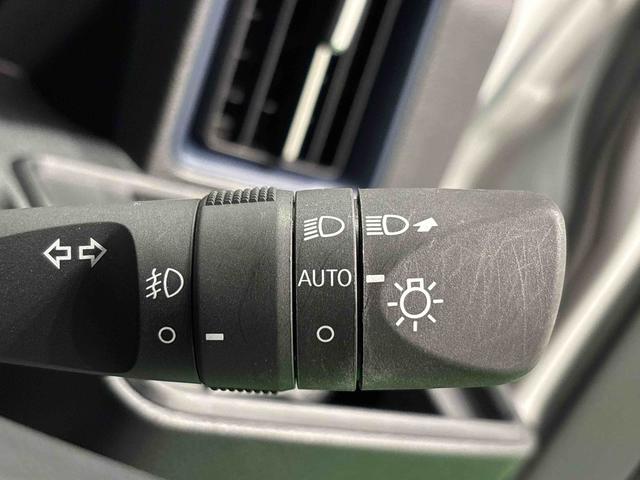 タントカスタムＲＳ　ターボ車　アルミホイール　シートヒーターＬＥＤオートライト　パワースライドドアウェルカムオープン機能　電動パーキングブレーキ　運転席助手席シートヒーター　アルミホイール　キーフリーシステム　　オート電動格納式ドアミラー（広島県）の中古車