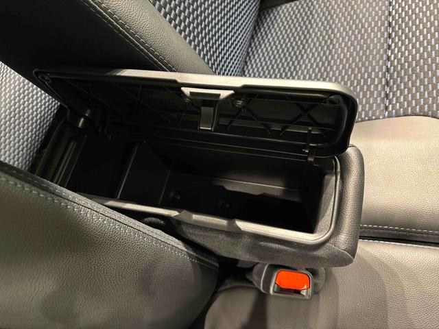 タントカスタムＲＳ　ターボ車　アルミホイール　シートヒーターＬＥＤオートライト　パワースライドドアウェルカムオープン機能　電動パーキングブレーキ　運転席助手席シートヒーター　アルミホイール　キーフリーシステム　　オート電動格納式ドアミラー（広島県）の中古車
