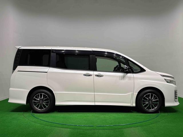 ヴォクシーＺＳ　煌（広島県）の中古車