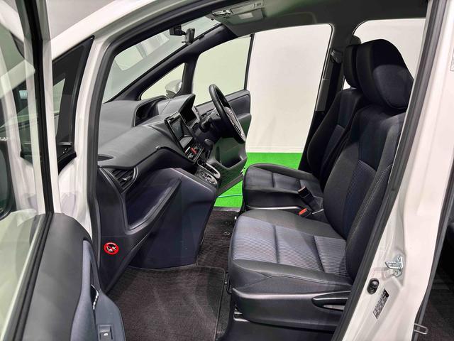 ヴォクシーＺＳ　煌（広島県）の中古車