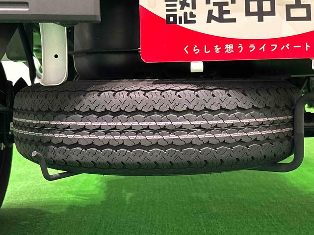 ハイゼットトラックスタンダード　４ＷＤ　ＭＴ３方開リヤゲート　マルチユーティリティフック　ＡＭＦＭラジオ　スペアタイヤ　サンバイザー　バッテリーカバー　スチールホイール　ハロゲンヘッドランプ　１オナ　パワーステ　衝突軽減装置　Ｗエアバック（広島県）の中古車