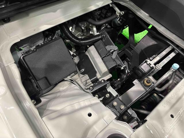 ハイゼットトラックスタンダード　４ＷＤ　ＭＴ３方開リヤゲート　マルチユーティリティフック　ＡＭＦＭラジオ　スペアタイヤ　サンバイザー　バッテリーカバー　スチールホイール　ハロゲンヘッドランプ　１オナ　パワーステ　衝突軽減装置　Ｗエアバック（広島県）の中古車