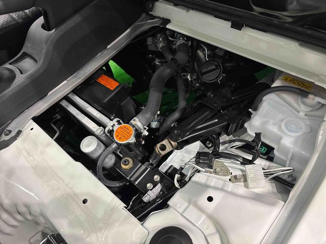 ハイゼットトラックスタンダード　４ＷＤ　ＭＴ３方開リヤゲート　マルチユーティリティフック　ＡＭＦＭラジオ　スペアタイヤ　サンバイザー　バッテリーカバー　スチールホイール　ハロゲンヘッドランプ　１オナ　パワーステ　衝突軽減装置　Ｗエアバック（広島県）の中古車