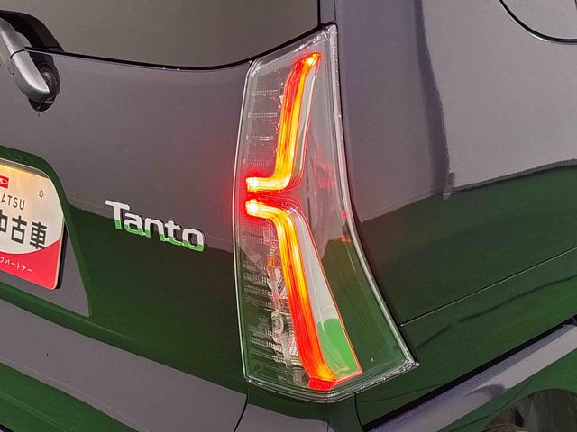 タントカスタムXLEDオートライト パワースライドドアウェルカムオープン機能 電動パーキングブレーキ 運転席助手席シートヒーター アルミホイール キーフリーシステム オート電動格納式ドアミラー(広島県)の中古車