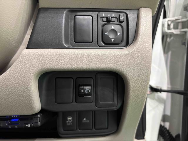 デイズJ ナビ ETC踏み間違い防止 電動ミラー 横滑防止 助手席エアバッグ ナビ&TV ワンオーナー車 キーレスエントリーシステム ETC車載器 運転席エアバック ABS メモリーナビ(広島県)の中古車