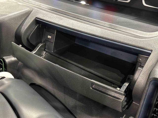 タントカスタムＲＳ　ディスプレイオーディオ　バックモニター　ＥＴＣＬＥＤオートライト　パワースライドドアウェルカムオープン機能　オート電動格納式ドアミラー　助手席ロングスライド　助手席イージークローザー　アルミホイール　キーフリーシステム（広島県）の中古車