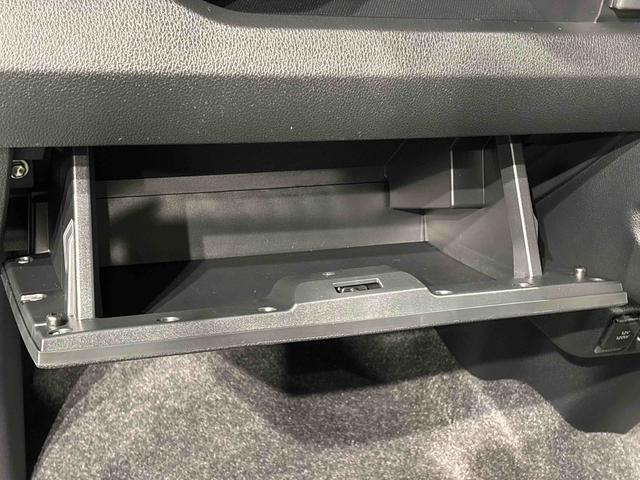ムーヴＲＳ　パノラマモニター　電動スライドドア　電動格納ドアミラーＬＥＤオートライト・フォグランプ　電動パーキングブレーキ　プッシュボタンスタート　セキュリティアラーム　バックカメラ　両側電動スライドドア　オート電動格納式ドアミラー（広島県）の中古車