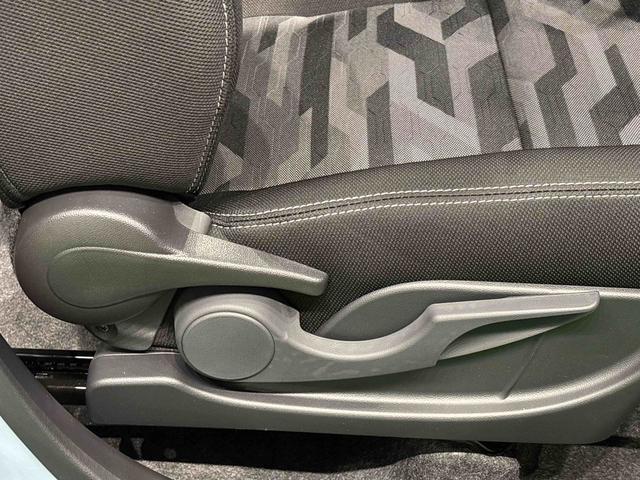 タフトG クロムベンチャー バックモニター 電動パーキングブレーキスカイフィールトップ クロムパック メッキパック シルバーアンダーガーニッシュ インテリアアクセント LEDオートライト&フォグランプ 電動パーキングブレーキ バックカメラ アルミホイール(広島県)の中古車