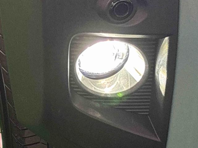 タフトG クロムベンチャー バックモニター 電動パーキングブレーキスカイフィールトップ クロムパック メッキパック シルバーアンダーガーニッシュ インテリアアクセント LEDオートライト&フォグランプ 電動パーキングブレーキ バックカメラ アルミホイール(広島県)の中古車