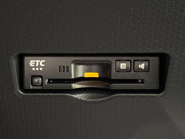 タントカスタムＸリミテッド　ナビゲーション　バックカメラ　ＥＴＣ盗難防止装置　エコアイドル　アダクティブクルーズコントロール　誤発進抑制装置　車線逸脱警告　ＬＥＤランプ　禁煙　Ｓヒーター　両側電動パワースライドドア　バックモニター　電格ミラー　オートＬＥＤ　ＥＴＣ（広島県）の中古車