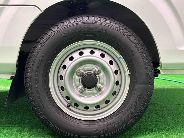 ミニキャブトラックみのり 4WD 5MT車 ハロゲンヘッドライト 作業灯AM/FMラジオ マニュアルエアコン スペアタイヤ(広島県)の中古車