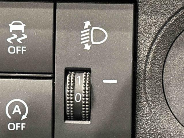 ハイゼットトラックスタンダード オートライト マニュアルエアコンLEDヘッドランプ トップシェイドガラス 運転席SRSエアバック バックソナー 電動式パワーステアリング AM/FMラジオ あゆみ板掛けテールゲート VSC&TRC(広島県)の中古車