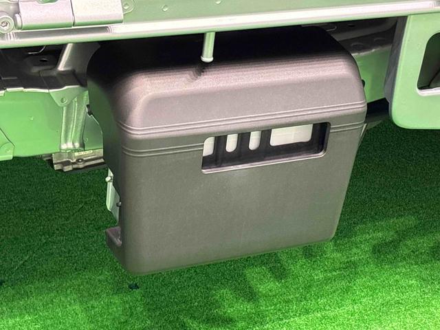 ハイゼットトラックスタンダード オートライト マニュアルエアコンLEDヘッドランプ トップシェイドガラス 運転席SRSエアバック バックソナー 電動式パワーステアリング AM/FMラジオ あゆみ板掛けテールゲート VSC&TRC(広島県)の中古車